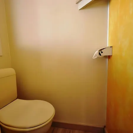 Casa En Conil Con Piscina Privada, Wi-fi Y Aire Acondicionado - Es-180-90 *